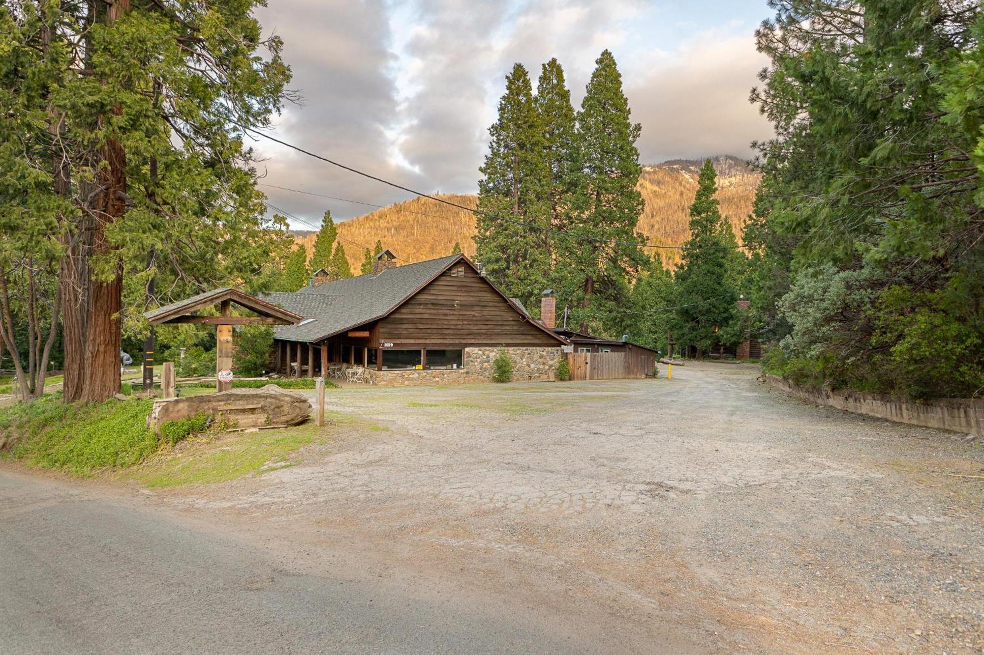 Ponderosa Camp Nelson Lodge Room 2 מראה חיצוני תמונה